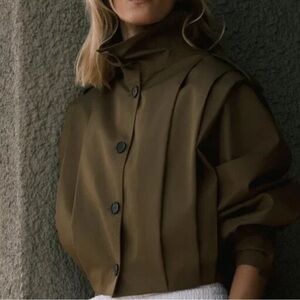 Zara Brown Bomber Jacket with Modern Silhouette